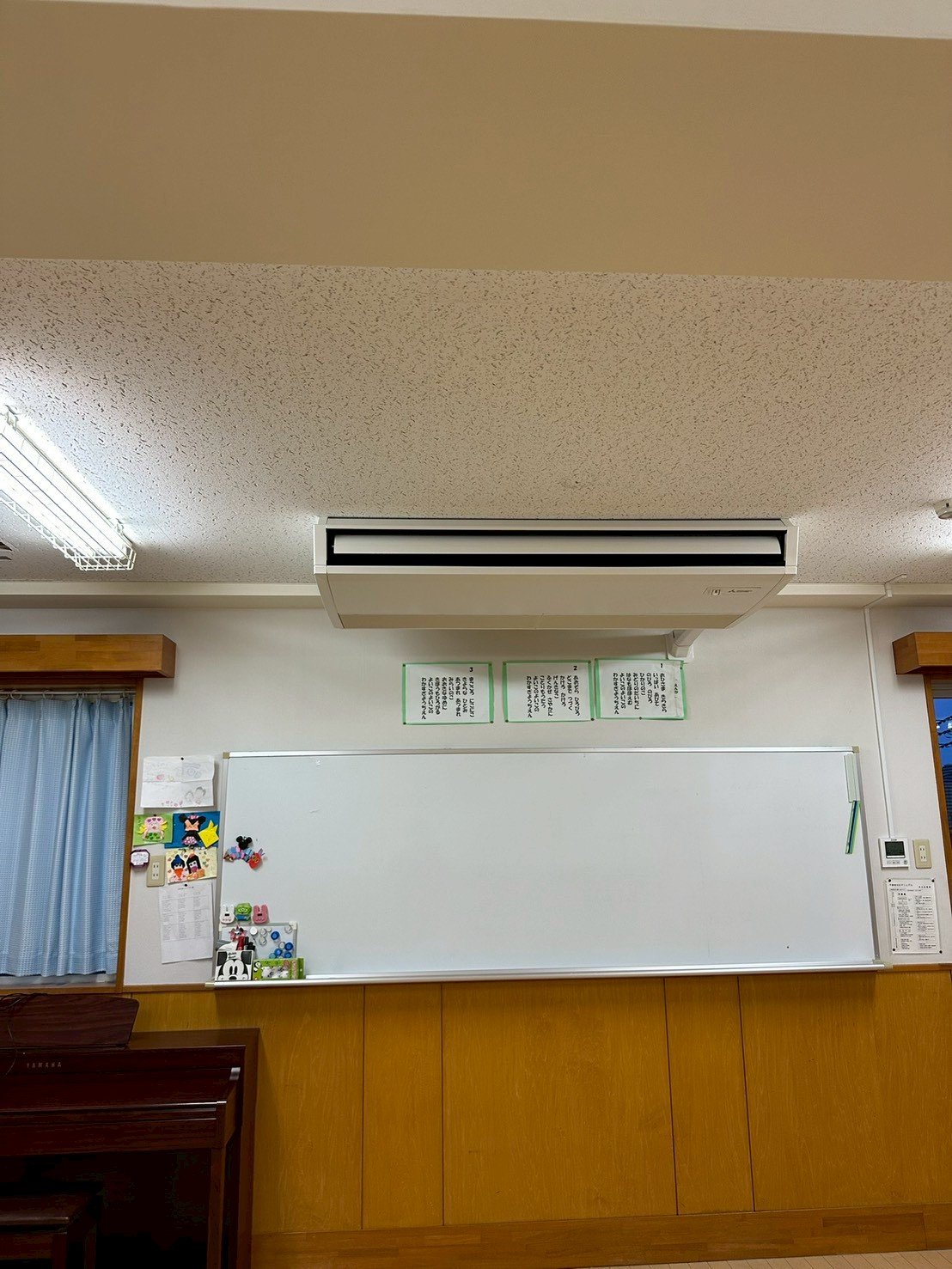 幼稚園業務用エアコン新規工事